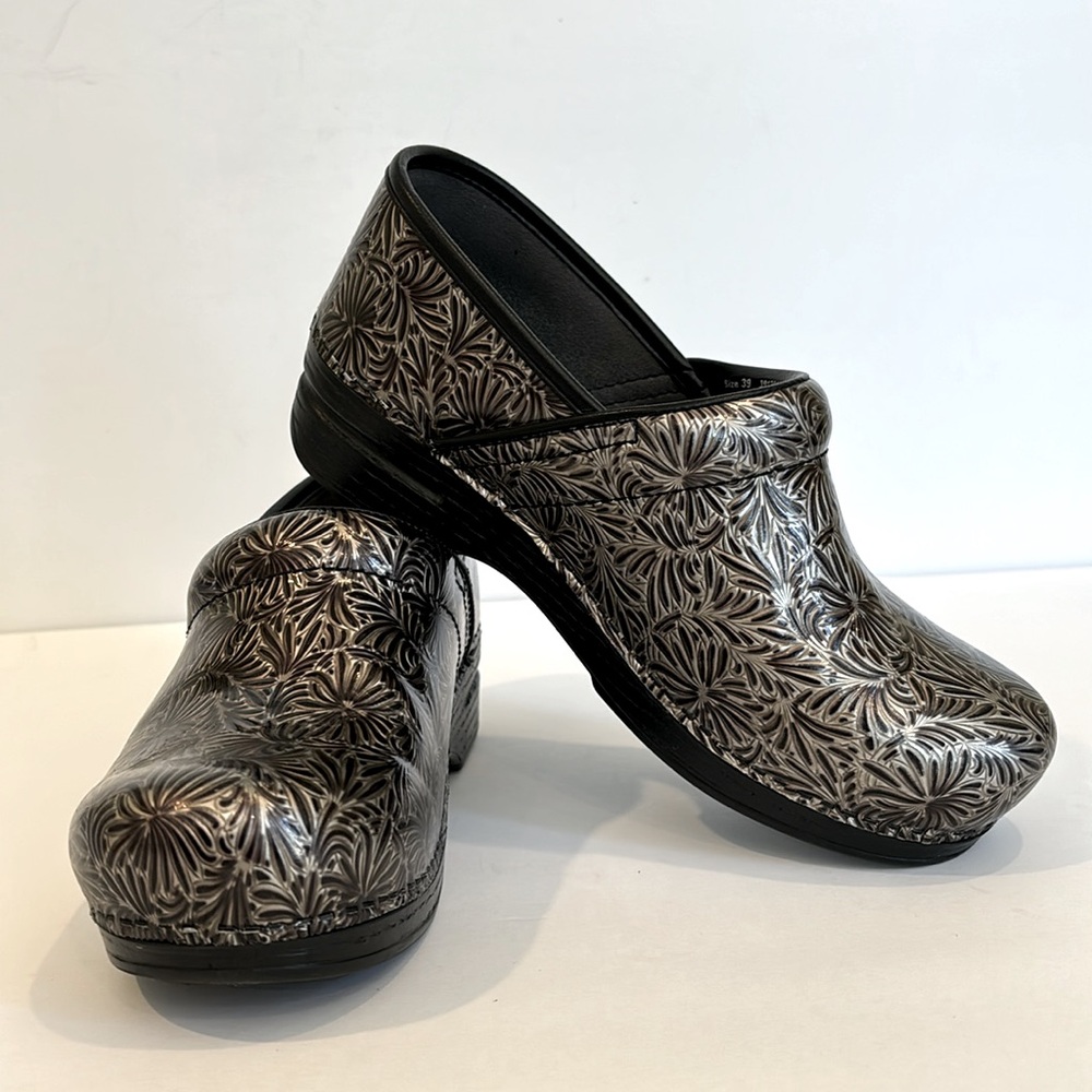 Dansko XP Pro Clog